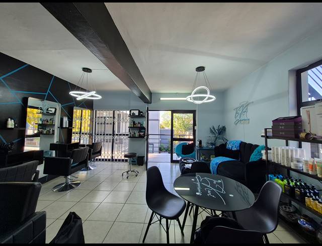 50M² OFFICE TO LET IN MELVILLE